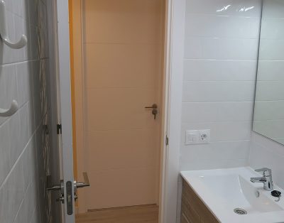 San Vicente de Paul 27 3º (Habitación 1)