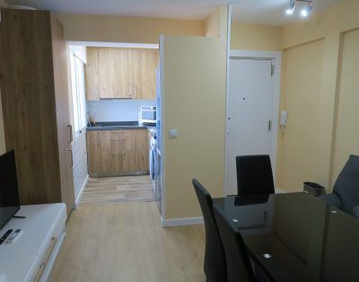 Maestro Jiménez 5 4º (Habitación 3)